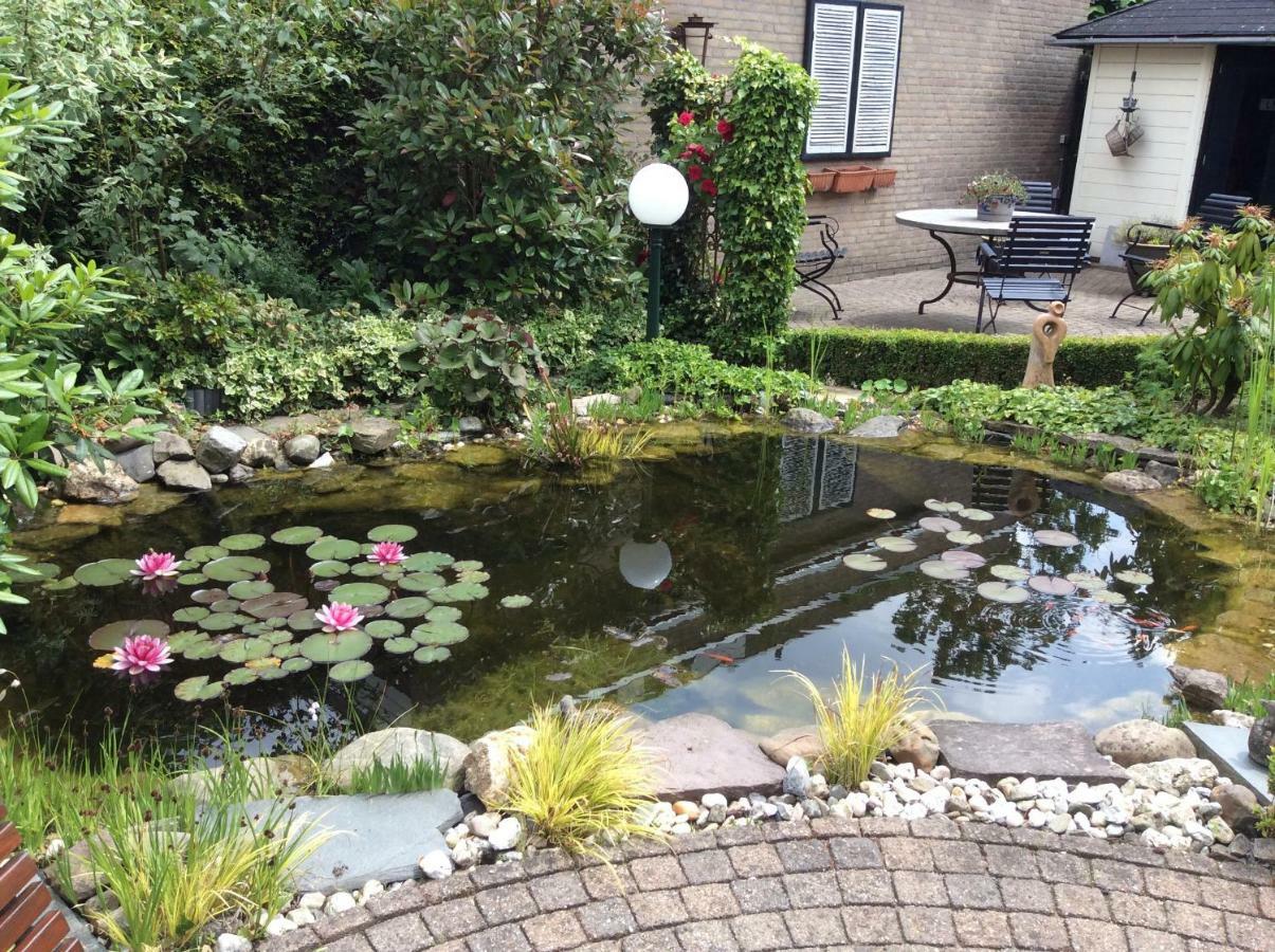 De Aremberg Bed and Breakfast Waalre Exterior foto