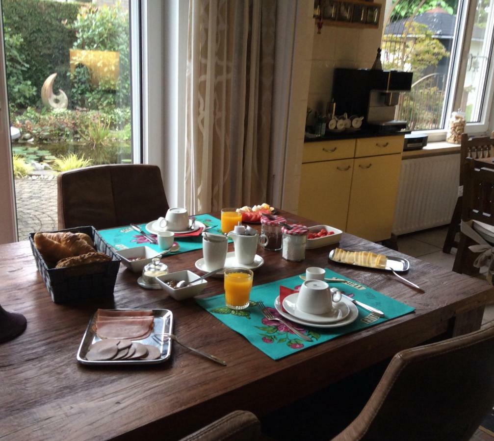 De Aremberg Bed and Breakfast Waalre Exterior foto